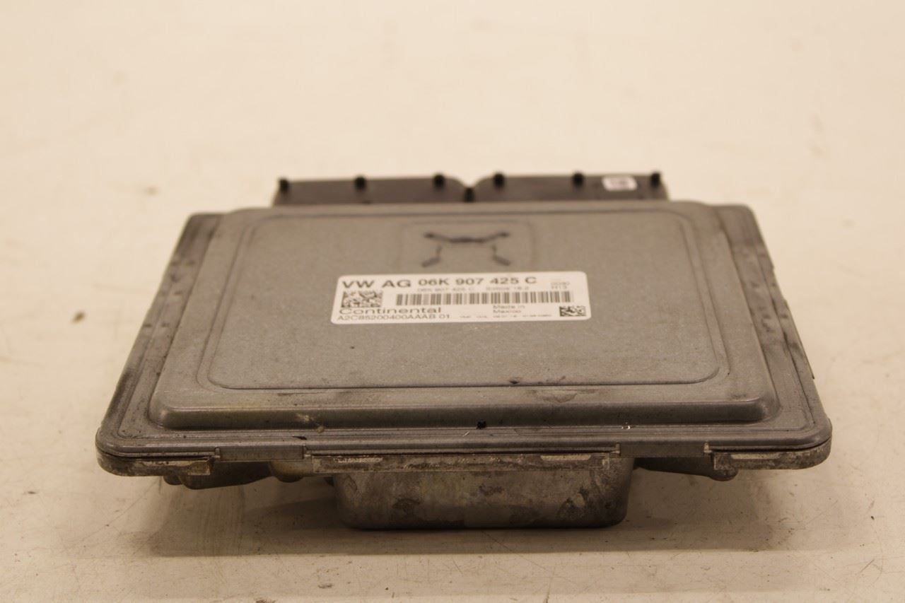 2016-2017 Volkswagen Passat SE 1.8L Engine Control Module ECU ECM 06K907425C OEM - Alshned Auto Parts