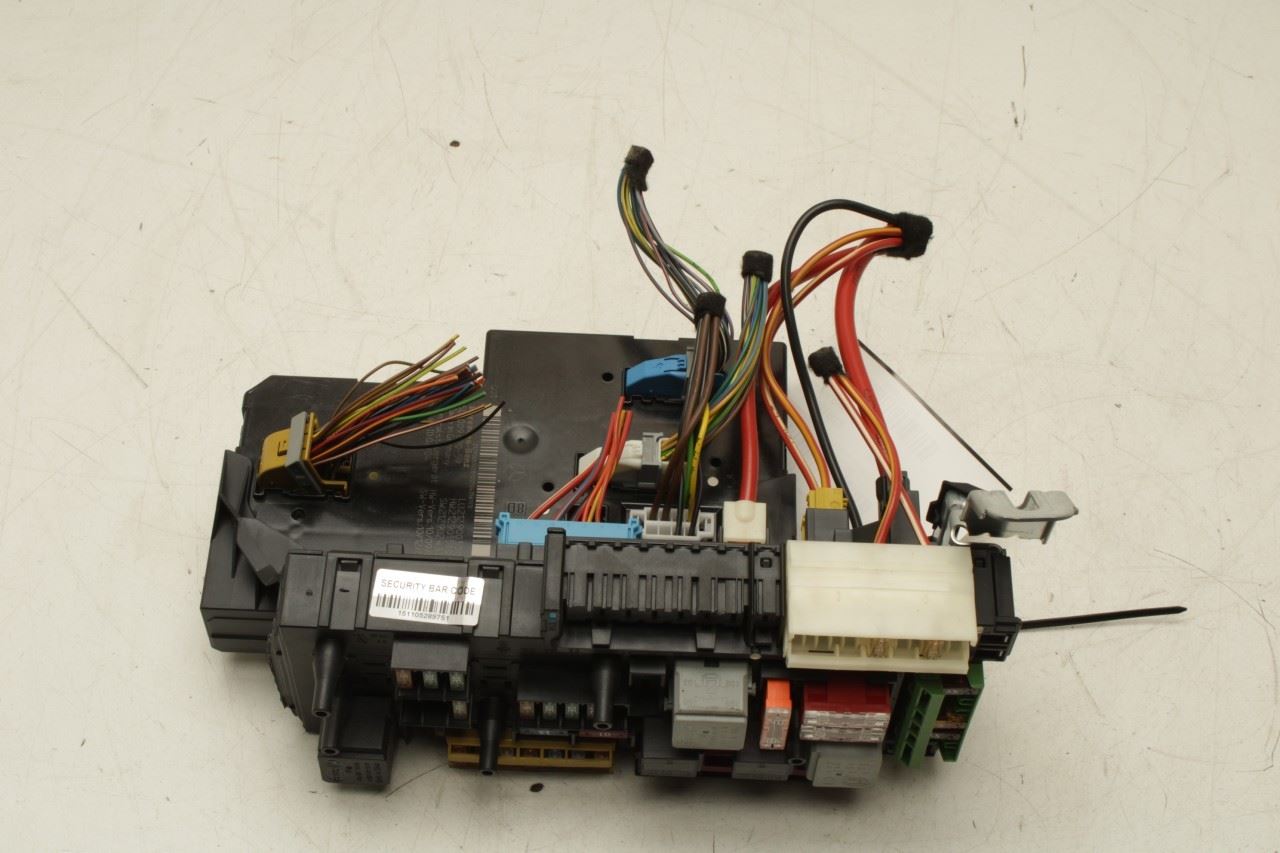 10-16 Mercedes-Benz E350 Sport 4Matic Rear SAM Fuse Relay Junction Block Module - Alshned Auto Parts