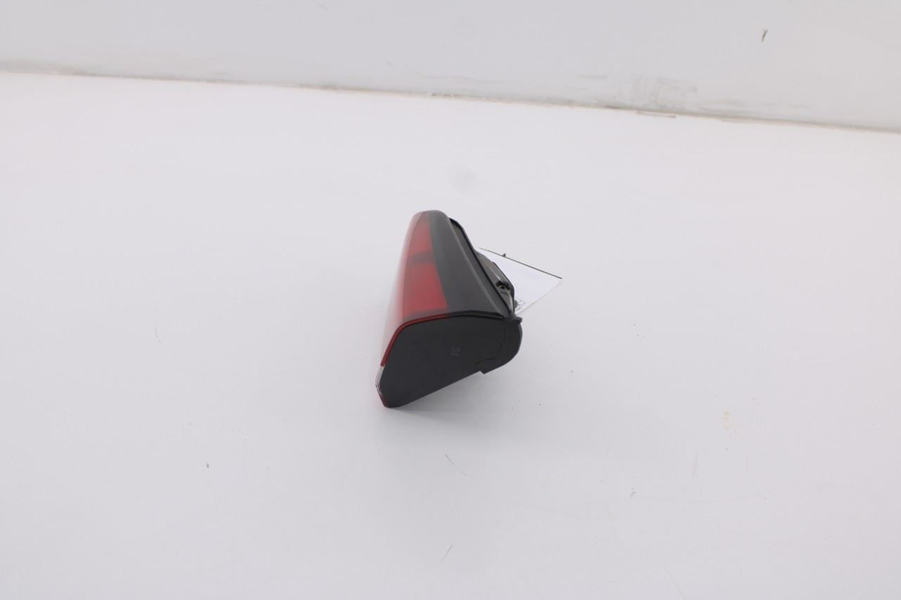 2019-2021 Hyundai Veloster Rear Right Passenger Side Tail Light Lamp 92404-J30004