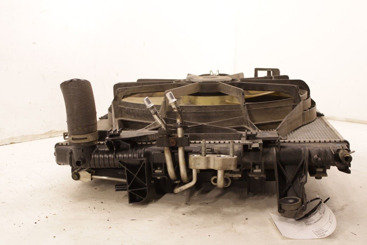 14-18 RAM 2500 Tradesman 6.4L Engine Radiator w/ Cooling Fan Assy 68232742AB OEM - Alshned Auto Parts