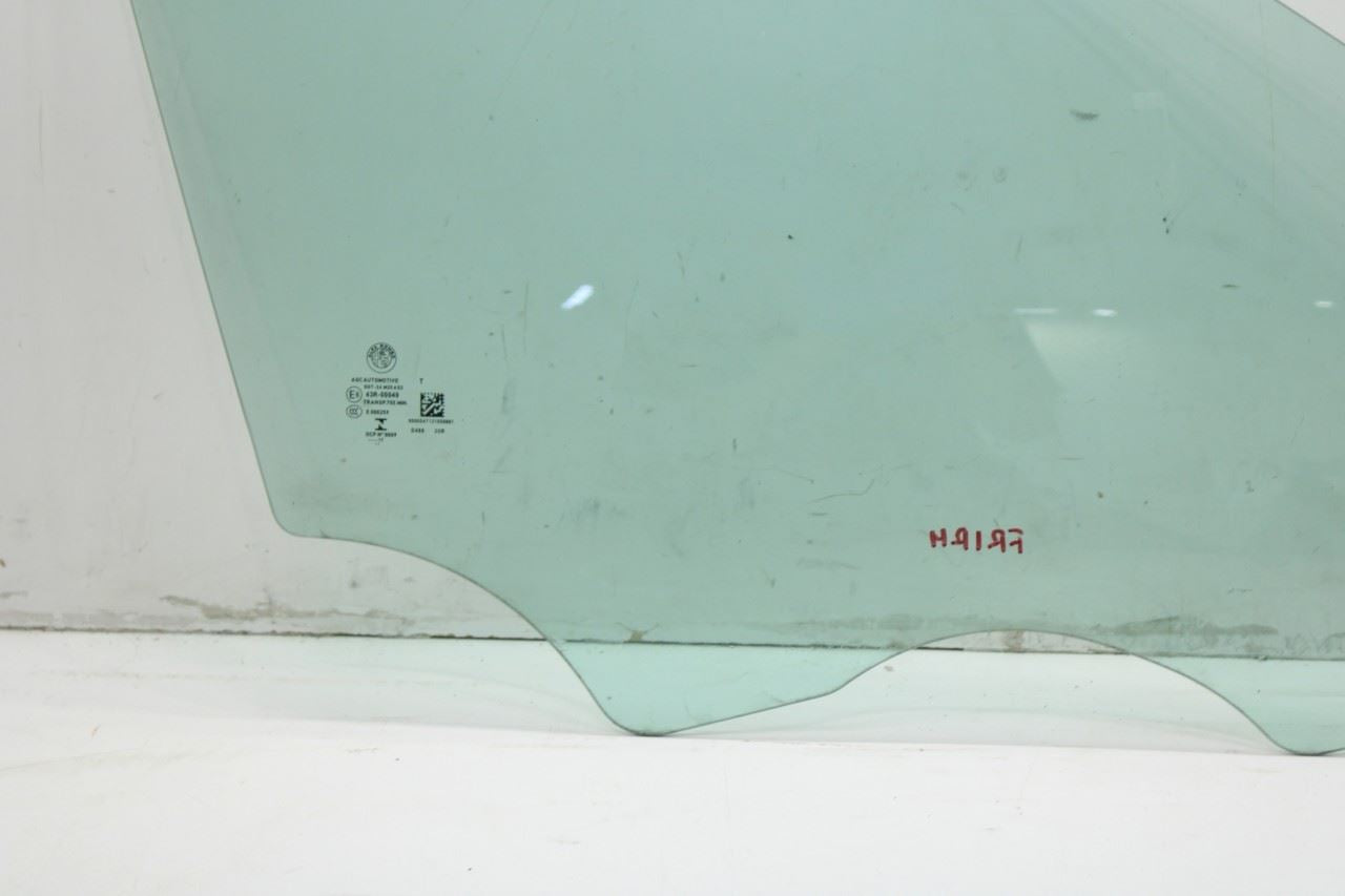 2017-2019 Alfa Romeo Giulia Ti AWD 2.0L Front Right Door Window Glass R65897 - Alshned Auto Parts