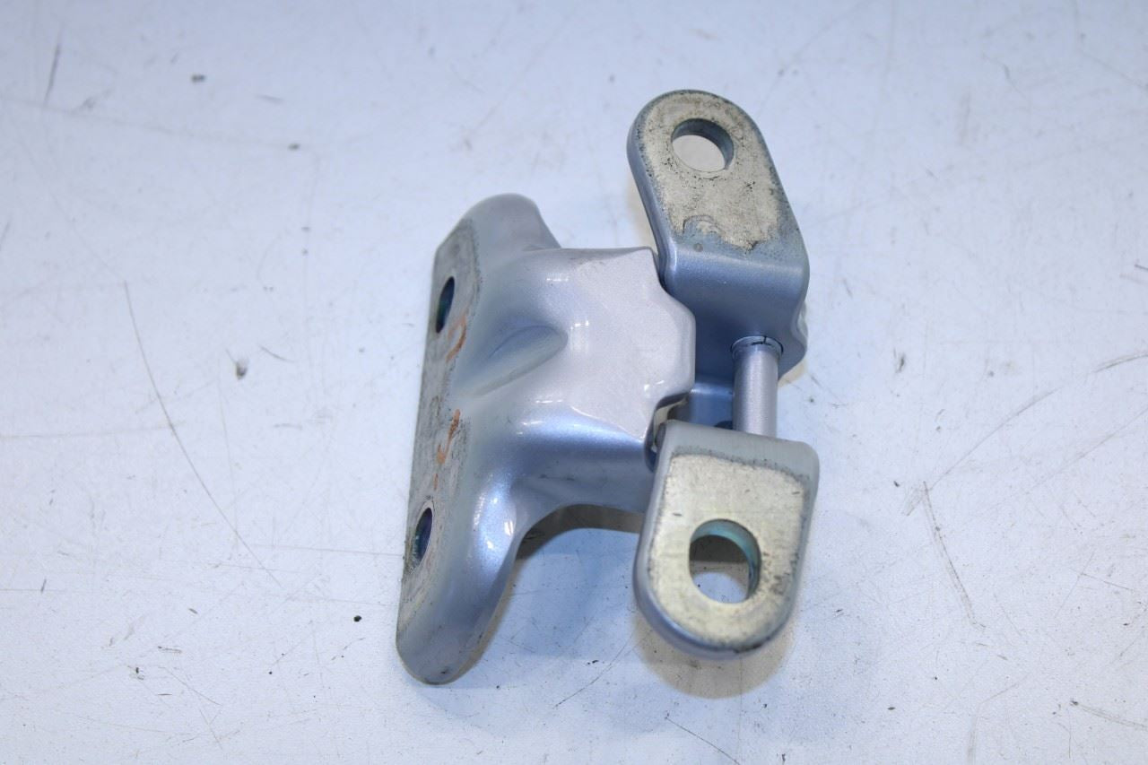 2020-2025 KIA Soul LX Rear Right Passenger Side Door Hinge Upper and Lower Pair - Alshned Auto Parts
