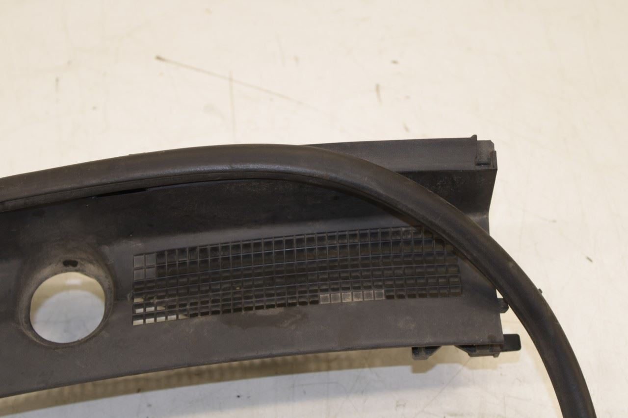 2014-17 Infiniti QX50 Front Windshield Cowl Vent Grille Panel 66862-1BA0A - Alshned Auto Parts