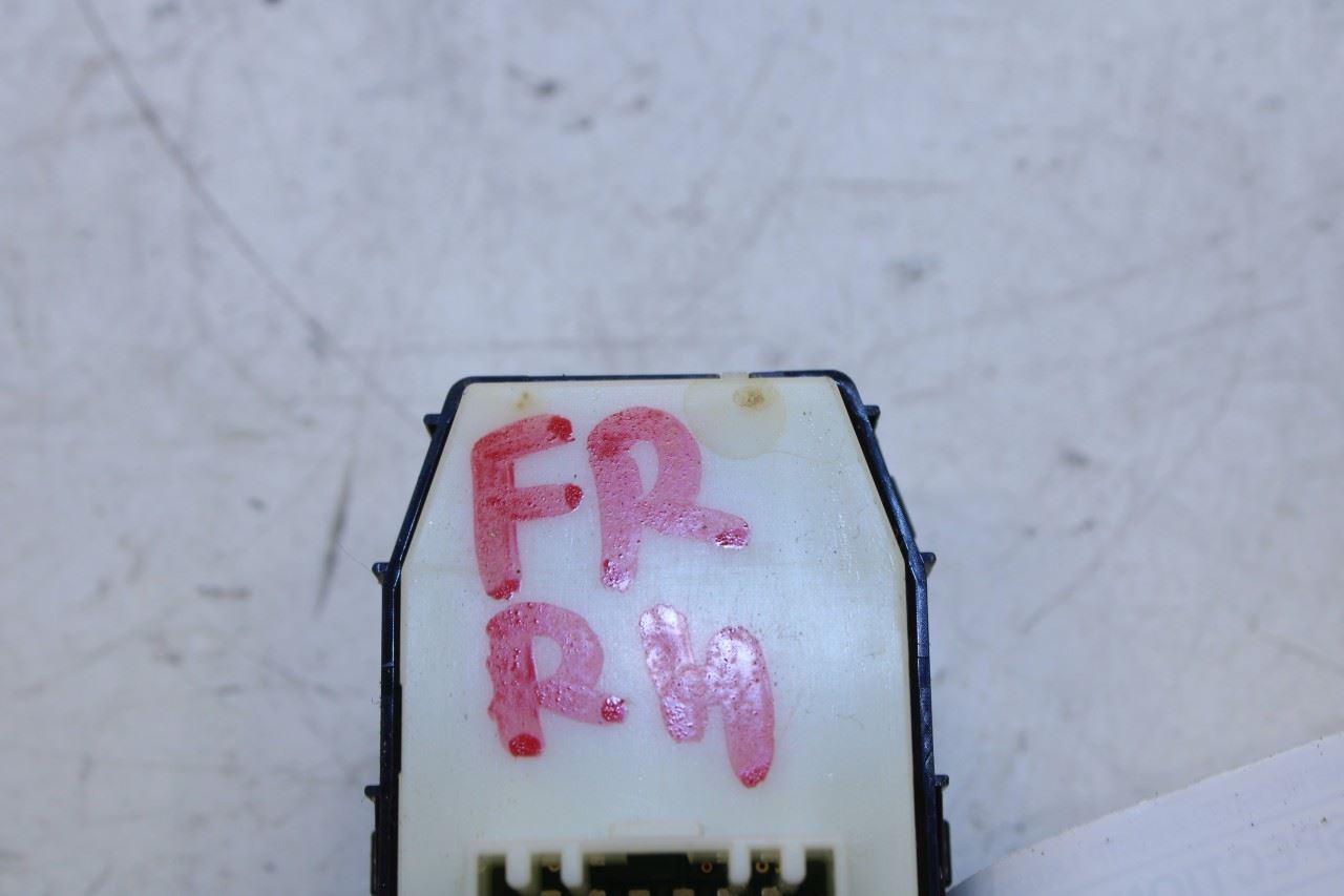 2021-2024 Hyundai Elantra SEL Front Right Power Window Switch 93581-AA100-YFR - Alshned Auto Parts