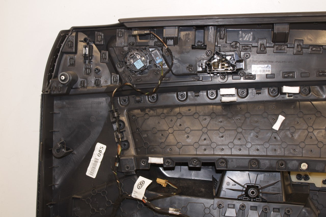 2018-2019 Volkswagen Atlas S Front Left Door Trim Panel 3CN867011EHSG OEM *ReaD* - Alshned Auto Parts