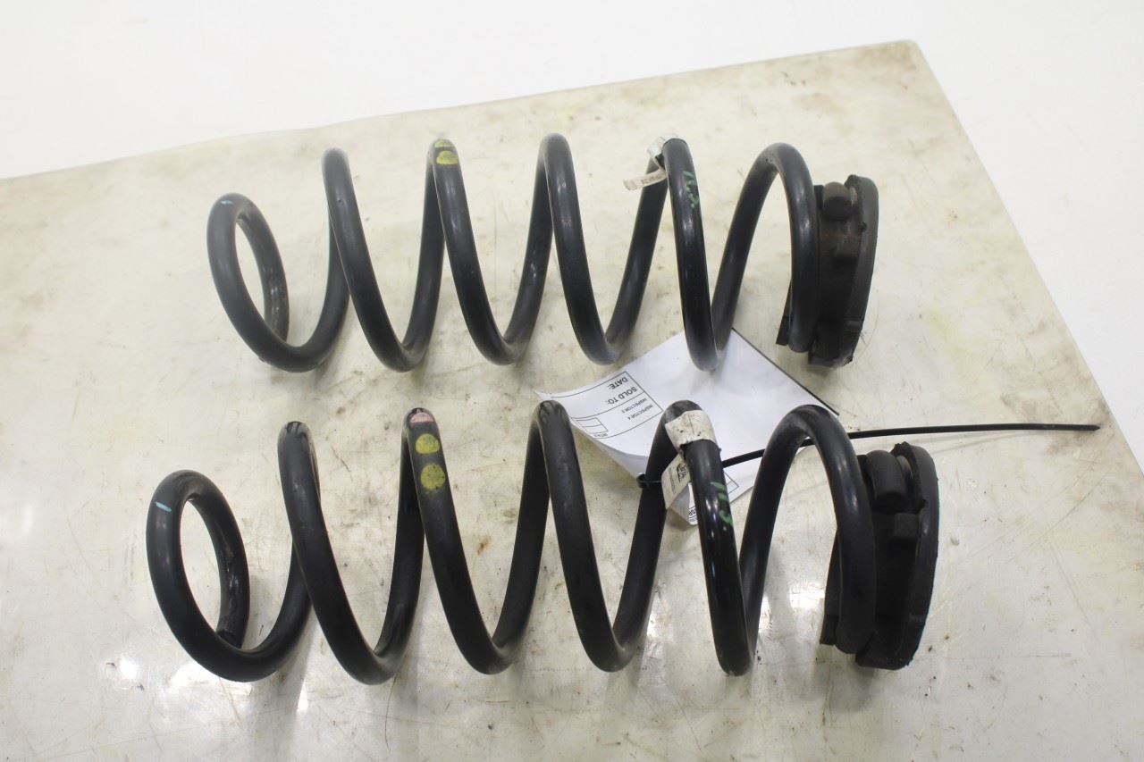17-22 Alfa Romeo Giulia Ti AWD Rear Right and LH Side Suspension Coil Spring Set - Alshned Auto Parts