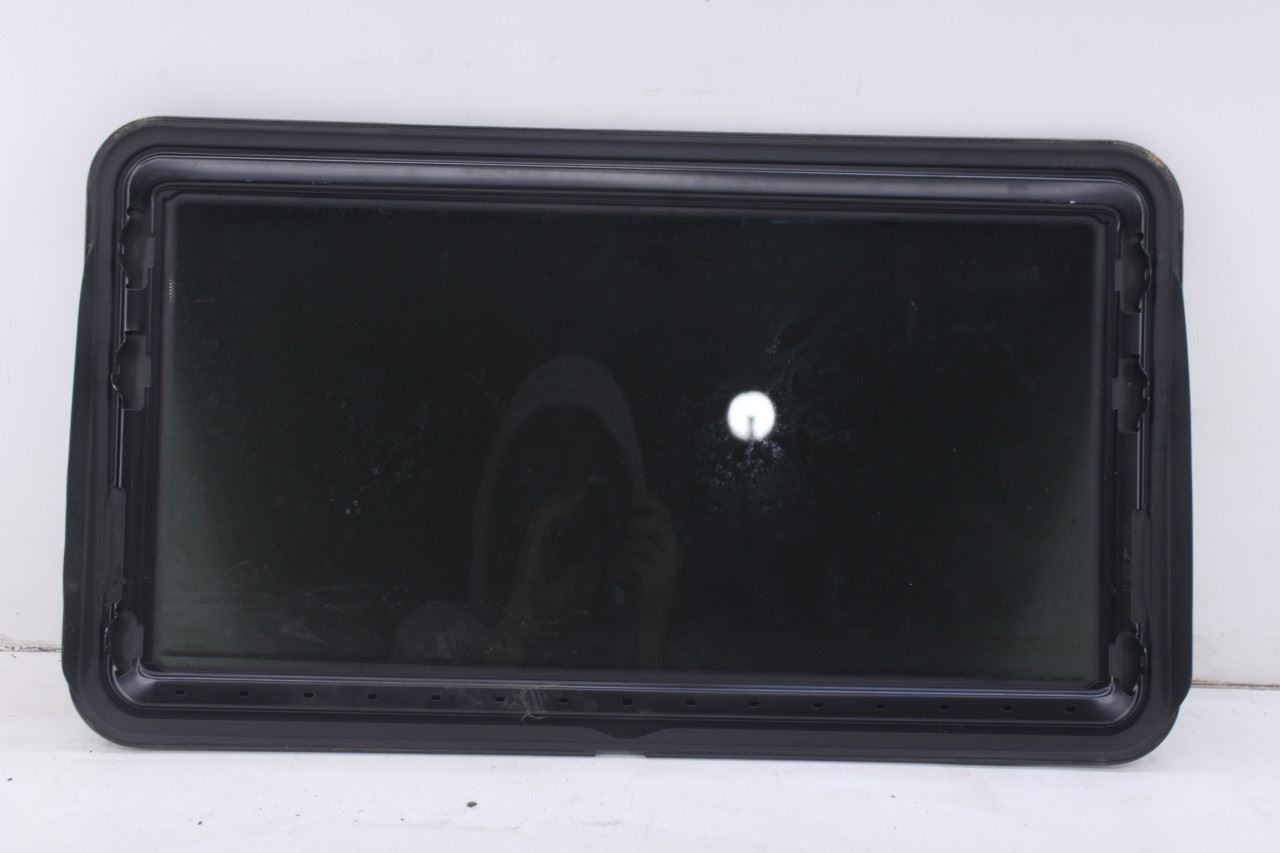 2008-2014 Mercedes-Benz C350 Sport Roof Window Sunroof Panel Glass 2047800021 - Alshned Auto Parts