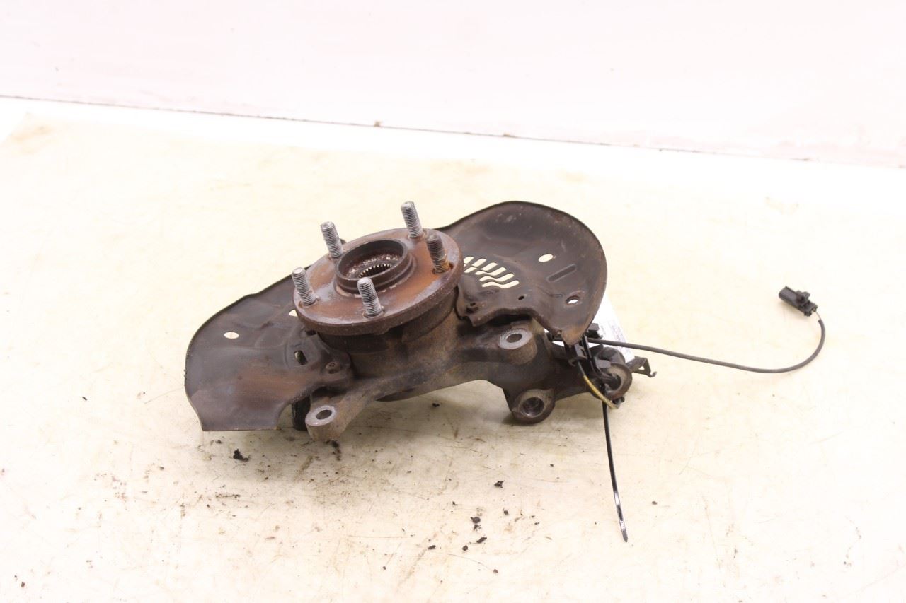 2011-2020 Toyota Sienna LE Front Right Side Spindle Knuckle Hub 43211-08030 OEM - Alshned Auto Parts
