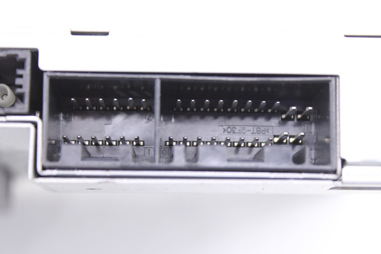 2010-2012 Land Rover Range Rover HSE Audio Radio Receiver LR021047 OEM - Alshned Auto Parts