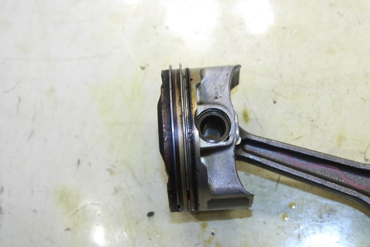 2022-24 Hyundai Tucson SEL 2.5L Engine Piston No 3 w/ Connecting Rod 23510-2S010 - Alshned Auto Parts