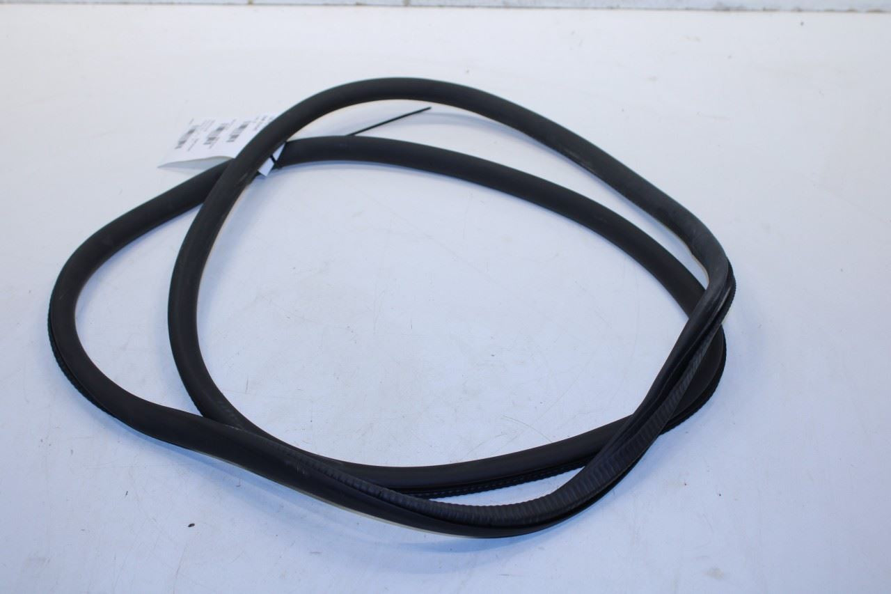 2010-16 Porsche Panamera 4 Front Right Door Weatherstrip On Body 970-537-276-01 - Alshned Auto Parts