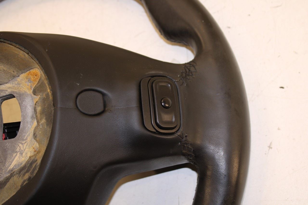 2014-21 Maserati Ghibli S Q4 3.0L AWD Steering Wheel Leather w/ Control Buttons - Alshned Auto Parts