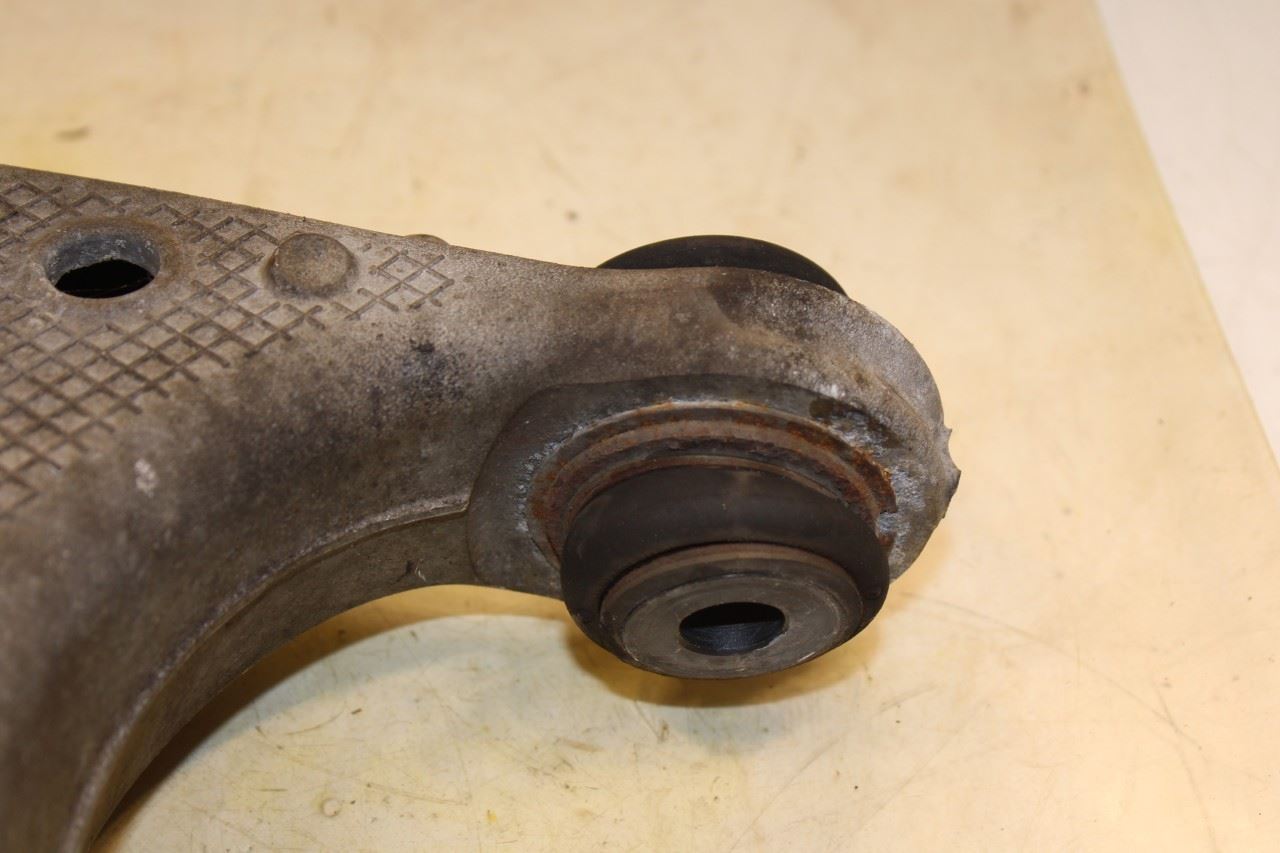 10-15 BMW 750Li xDrive AWD Rear Right Suspension Upper and Lower Control Arm Set - Alshned Auto Parts