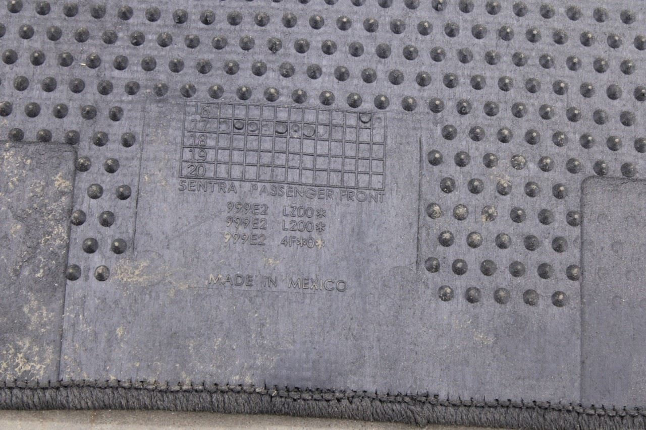 13-19 Nissan Sentra SV Front and Rear RH LH Side Interior Carpet Floor Mats Set7