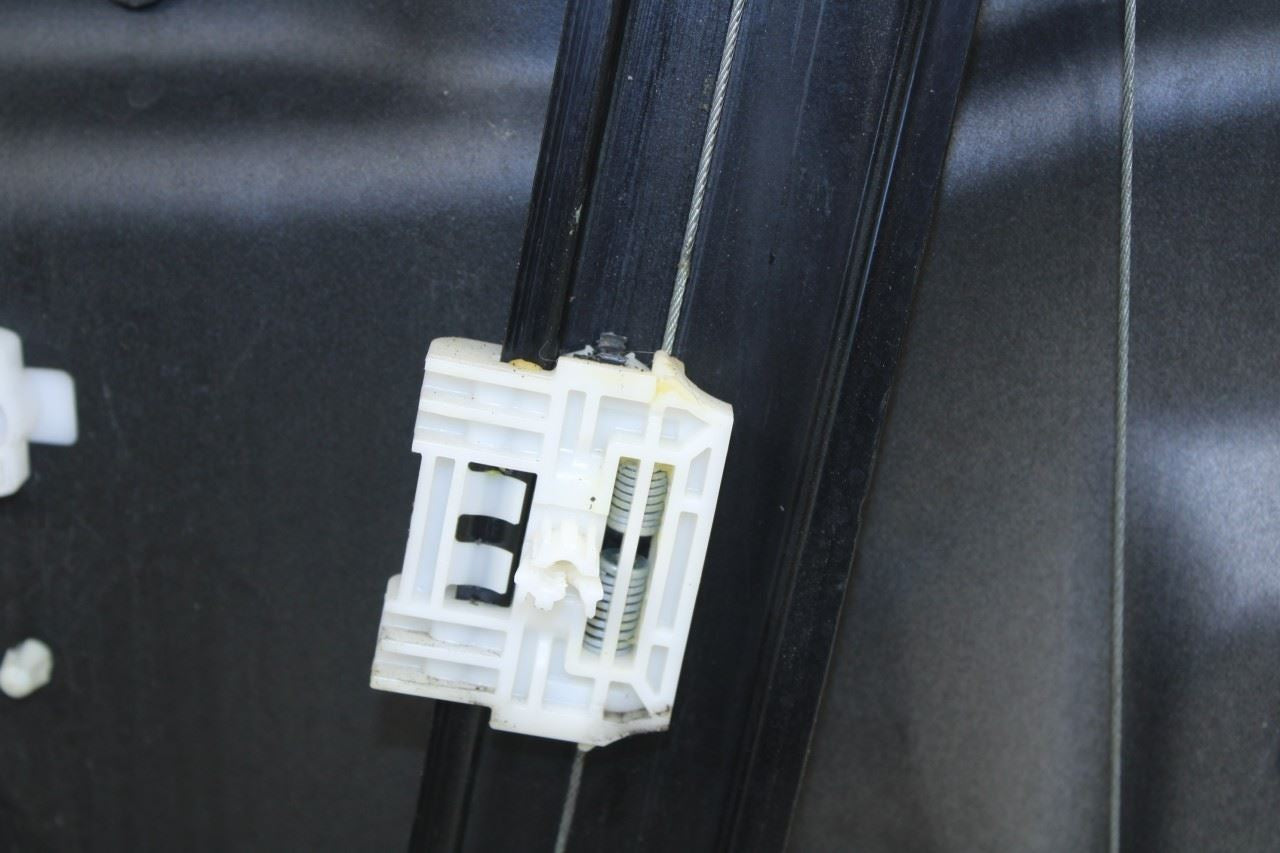 10-16 Porsche Panamera 4 Rear LH Side Door Window Regulator w/ Carrier and Seal - Alshned Auto Parts