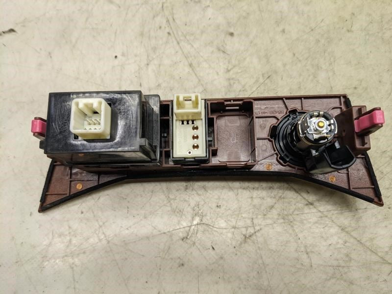 2007-2009 Lexus RX350 3.5L Dash Seat Heated Control Switches w/ Lighter and Trim5