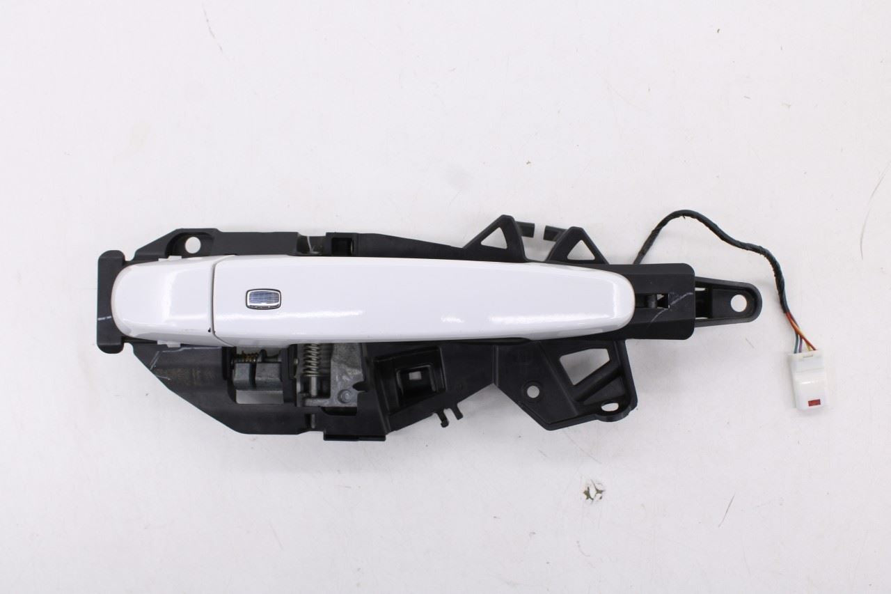 18-24 Chevrolet Equinox LT 1.5L Front Passenger Right Side Door Exterior Handle - Alshned Auto Parts