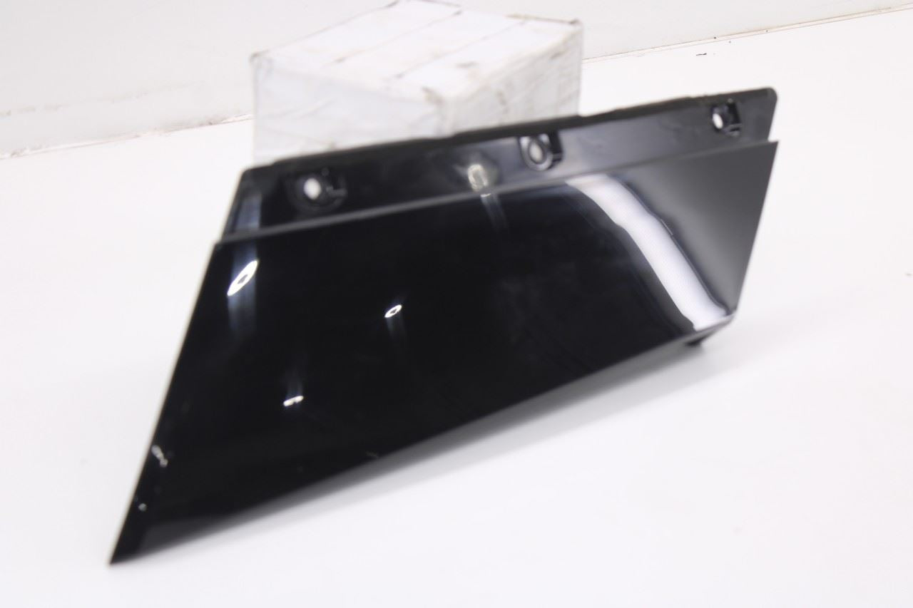 20-26 Ford Explorer Interceptor Rear Left D-Pillar Exterior Trim LB5Z78291A09AA2