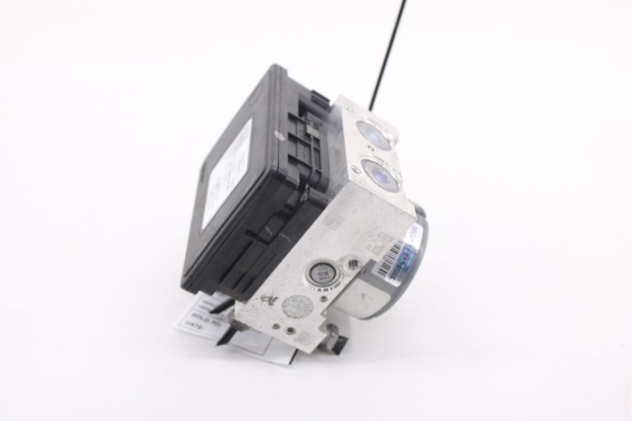 18-23 Ford Mustang GT 5L ABS Anti Lock Brake Pump Control Module LR3C-2C219-CA6