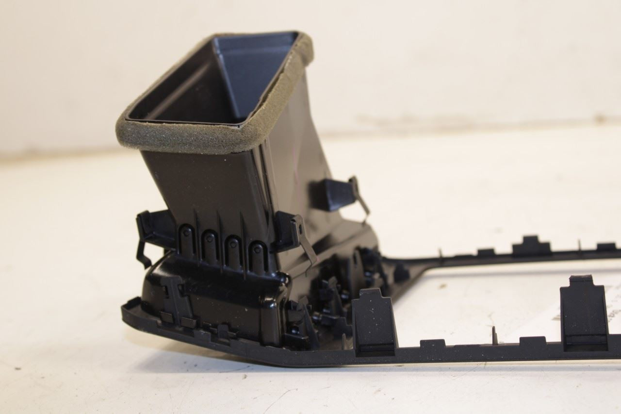 2018-2020 Volkswagen Atlas S Dash Center Screen Bezel Trim w/ Air Vents Grilles - Alshned Auto Parts