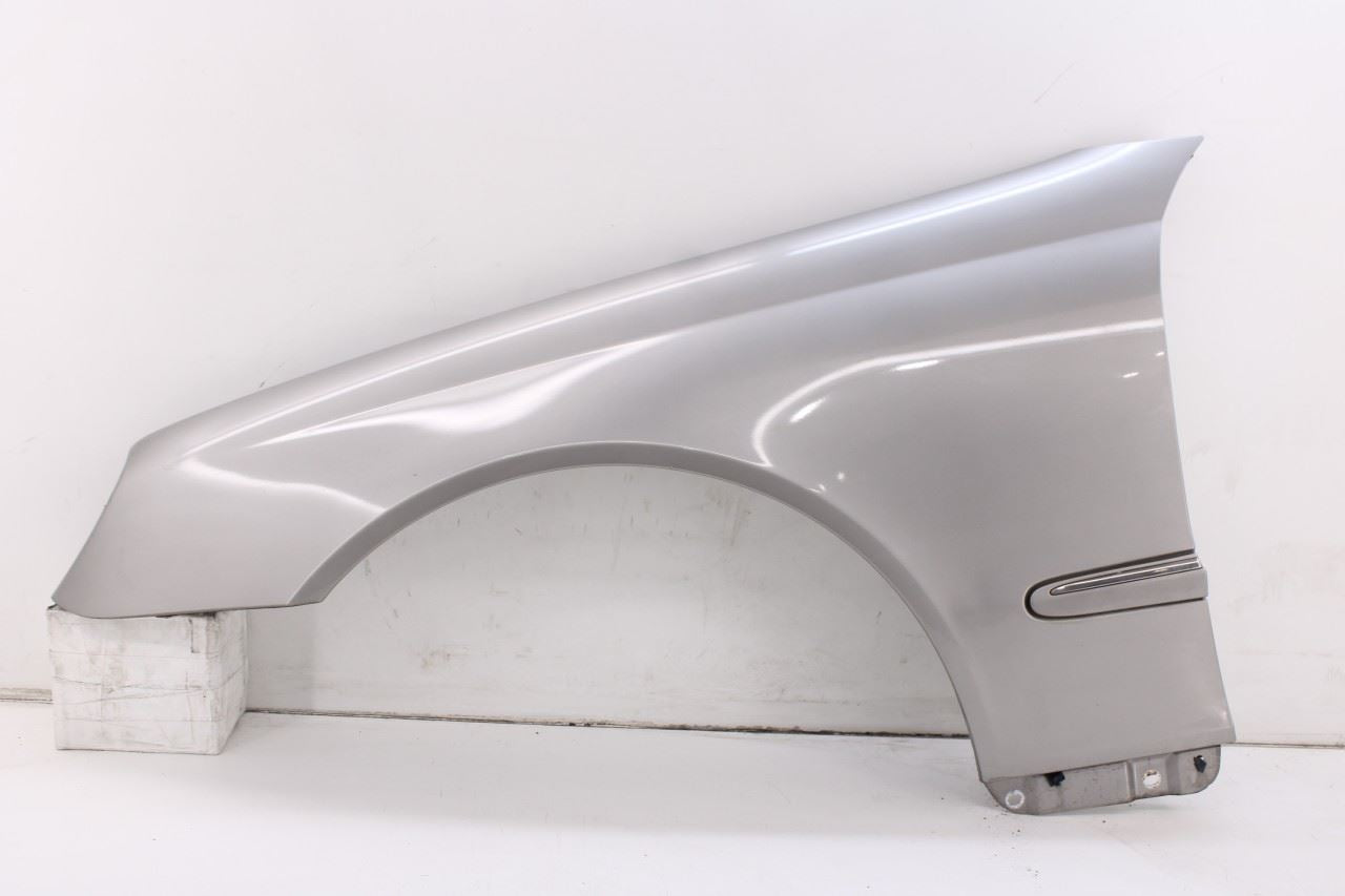 2003-05 Mercedes-Benz CLK 320 Front Left Driver Side Fender Panel 2098800318 OEM0