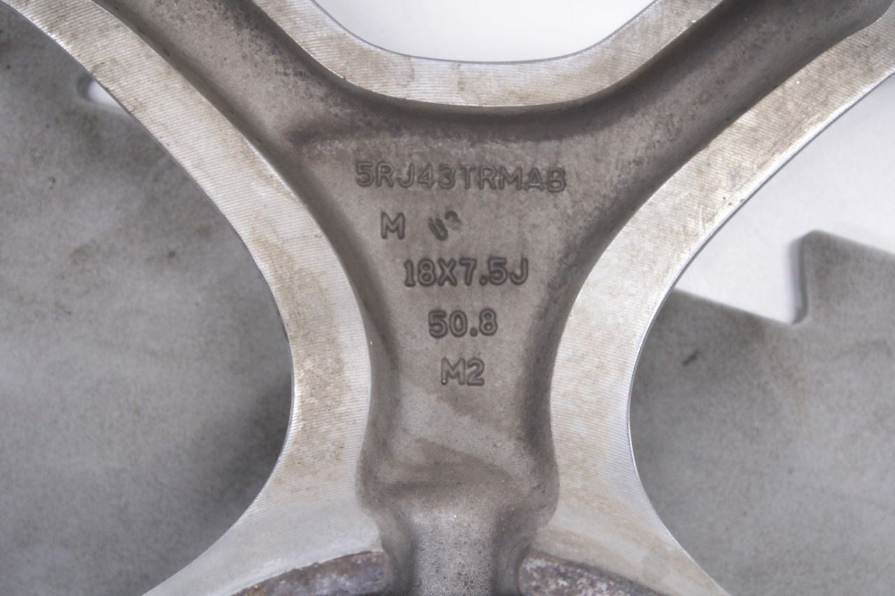 2017-2020 Chrysler Pacifica Limited Aluminum Wheel R18x7.5J 5 Y Spoke *ReaD* - Alshned Auto Parts