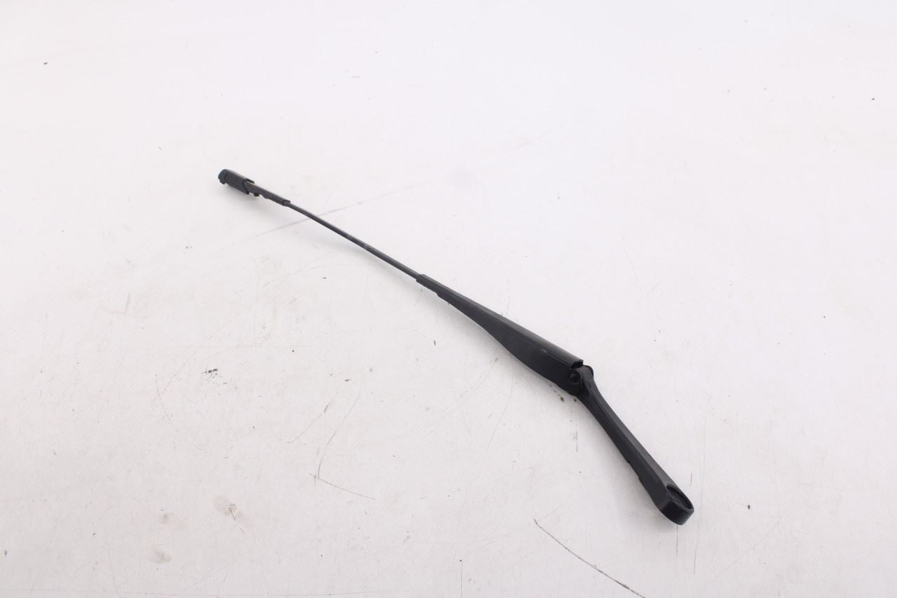 2015-2023 Mercedes-Benz C300 4Matic Front Left and Right Windshield Wiper Arm22