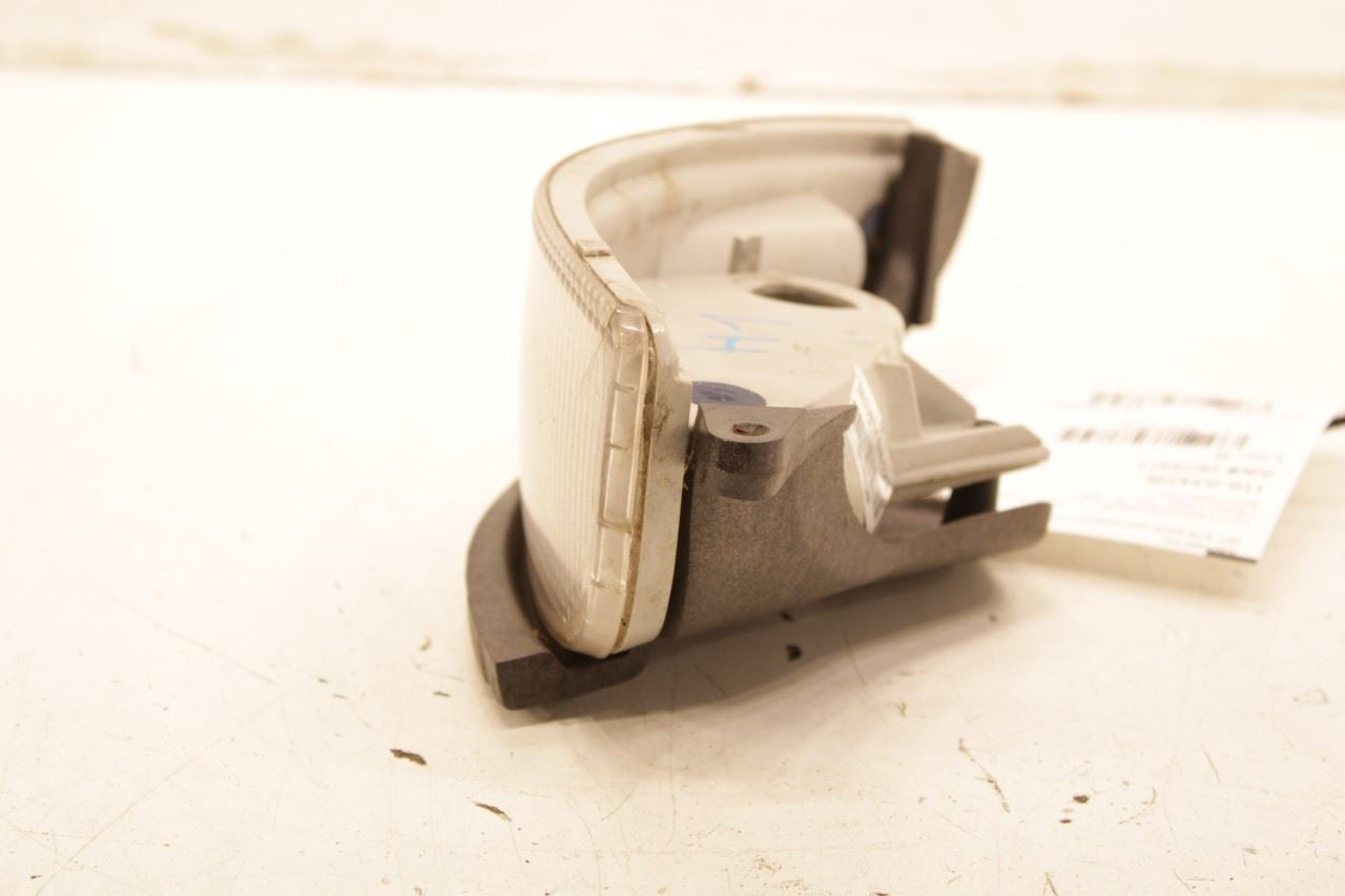 1997-04 Chevrolet Corvette Front Left Driver Side Park Turn Signal Lamp 16523617 - Alshned Auto Parts