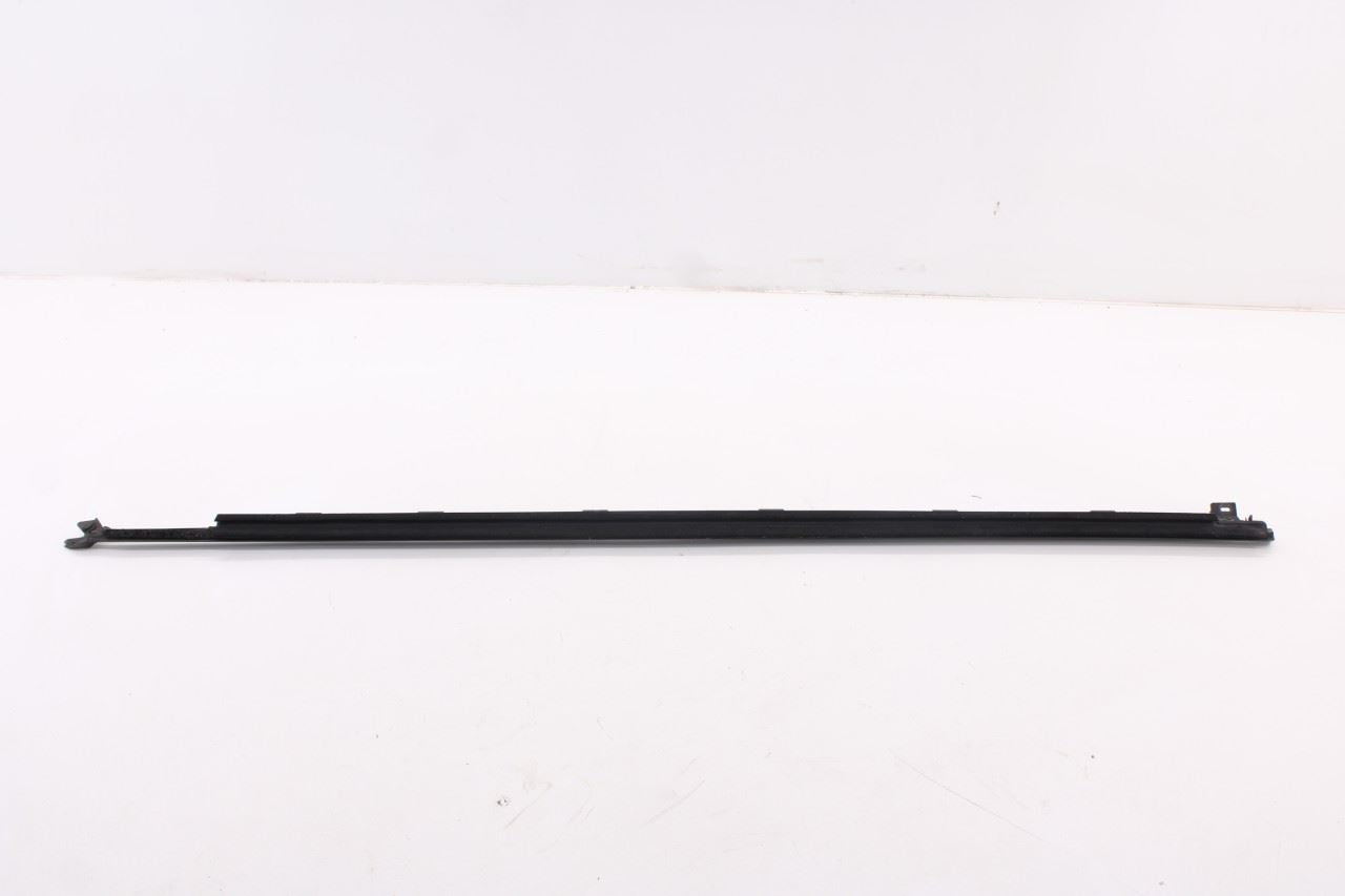2015-2023 Ford Mustang GT Front Left Side Door Outer and Inner Belt Weatherstrip12