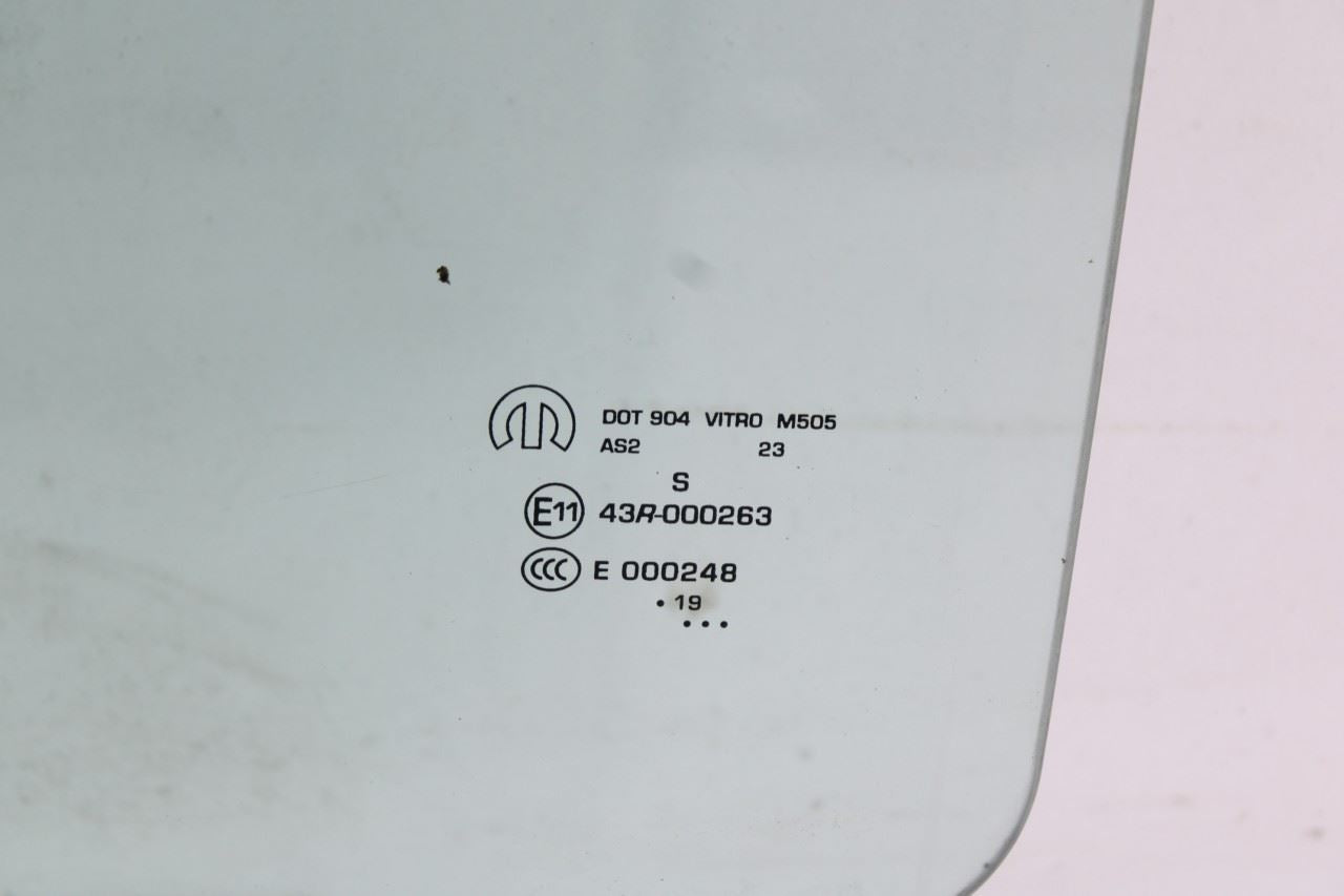 2008-2020 Dodge Grand Caravan SXT Front Left Door Window Movable Glass 4894611AB6