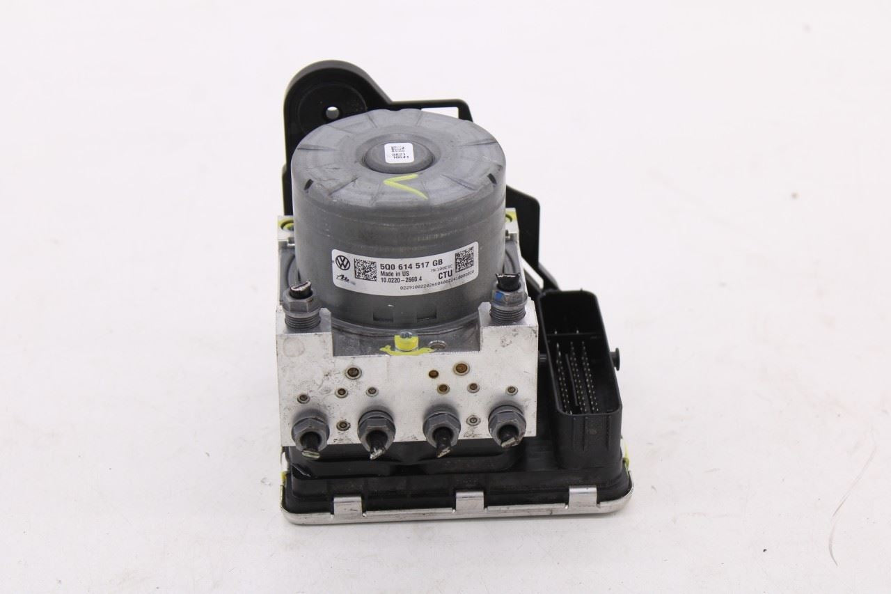 2019-2024 Volkswagen Jetta SE 1.5L ABS Anti Lock Brake Pump Control Module OEM0