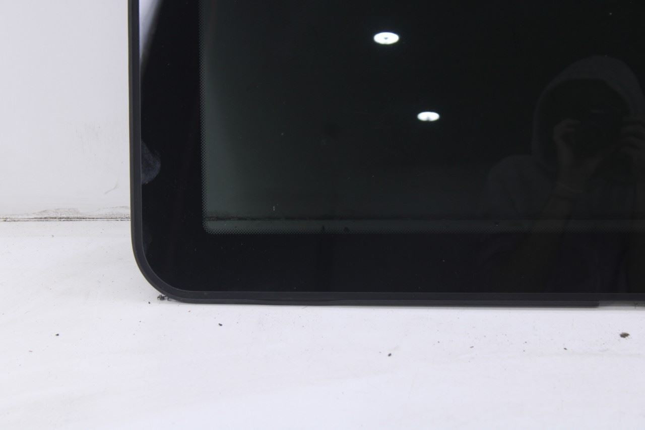 2008-2014 Mercedes-Benz C350 Sport Roof Window Sunroof Panel Glass 2047800021 - Alshned Auto Parts