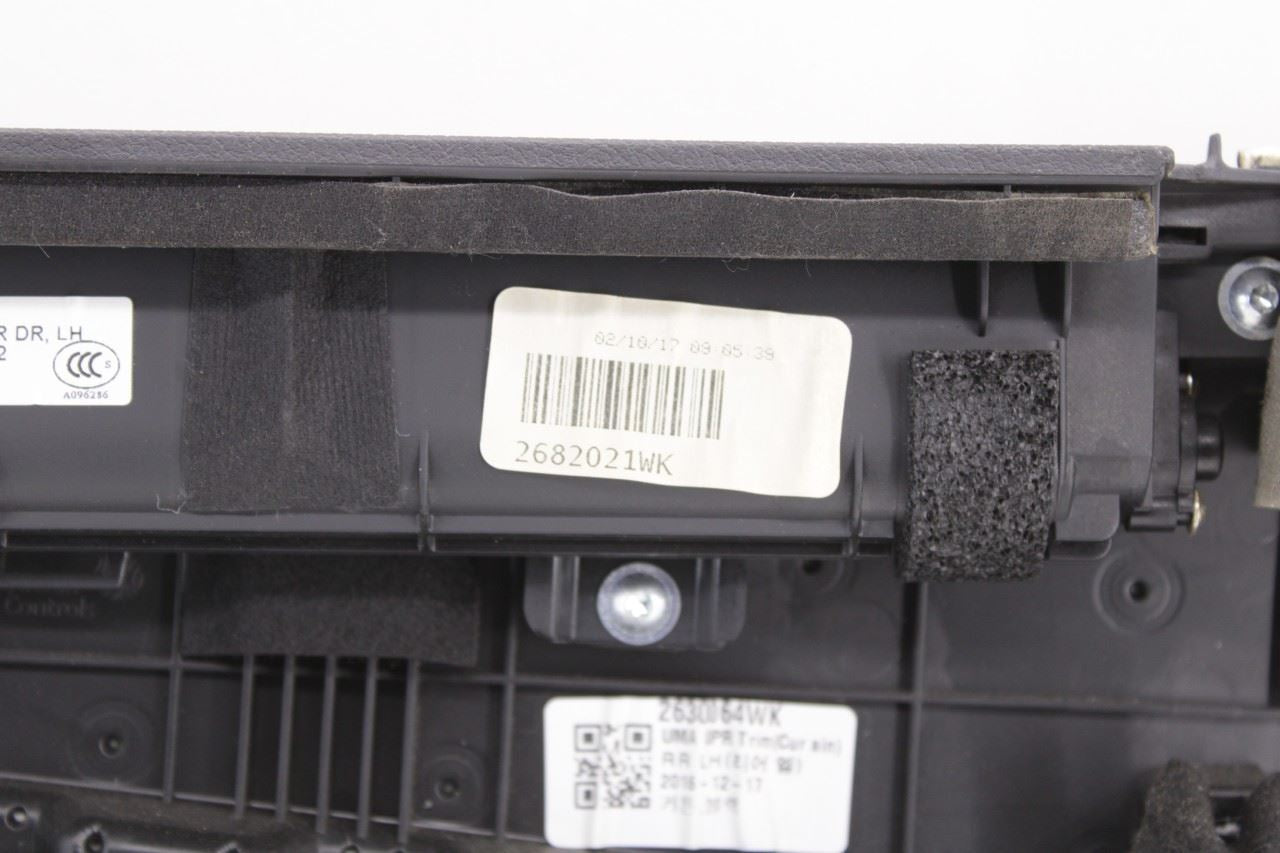 16-18 KIA Sorento EX Rear Left Door Trim Panel w/ Sunshade 83301-C6400C6A *ReaD* - Alshned Auto Parts