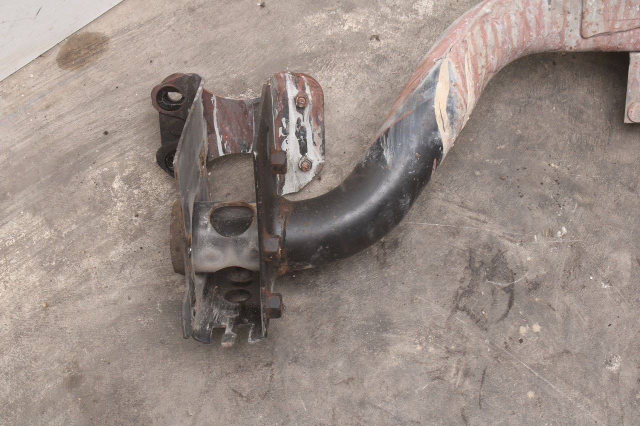 2013-2018 RAM 2500 Tradesman Rear Trailer Tow Hitch 68140775AG OEM - Alshned Auto Parts