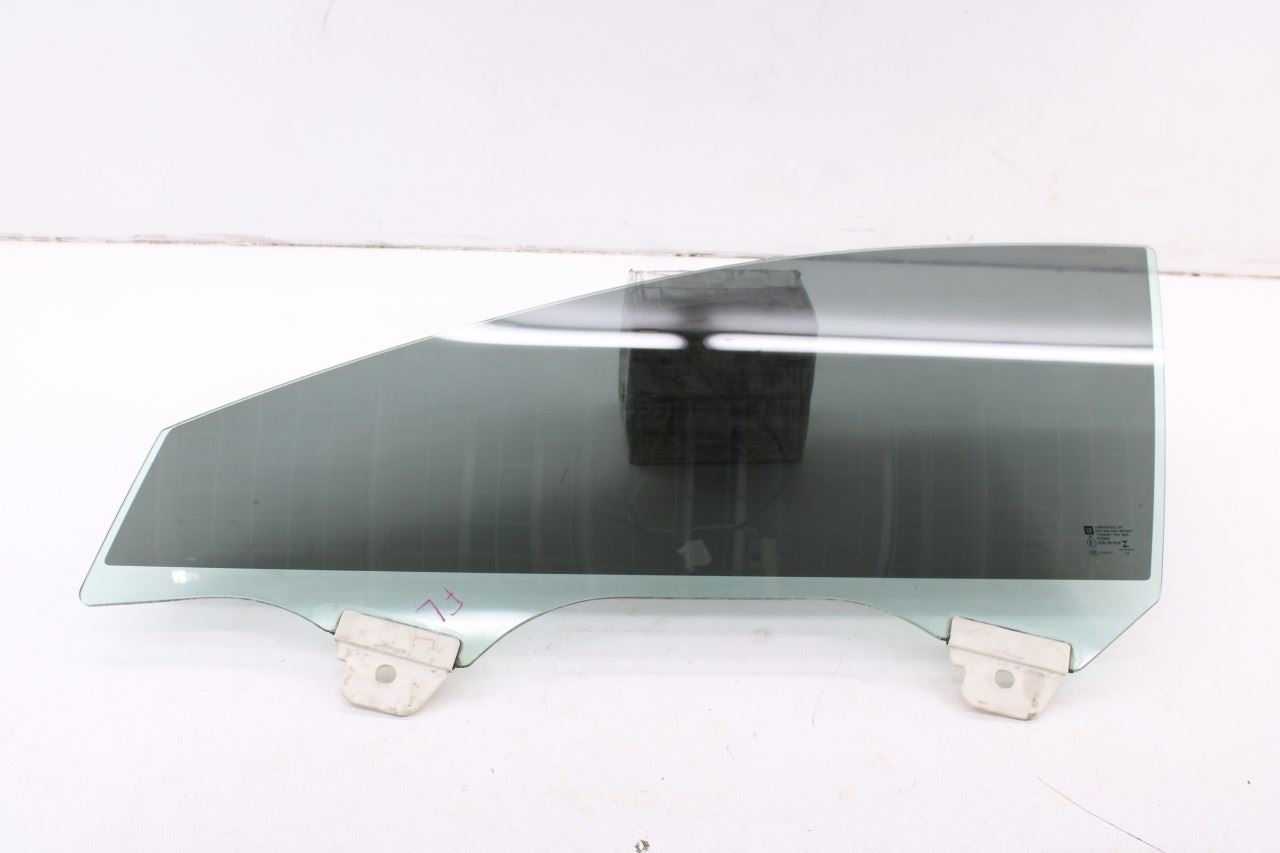 2017-2019 Buick LaCrosse Premium Front Left Door Window Movable Glass 229739880