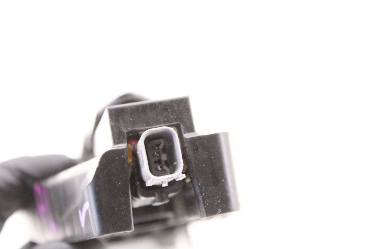 2017-20 Lincoln MKZ Reserve 2.0L AWD Rear Driver Left Side Door Exterior Handle - Alshned Auto Parts