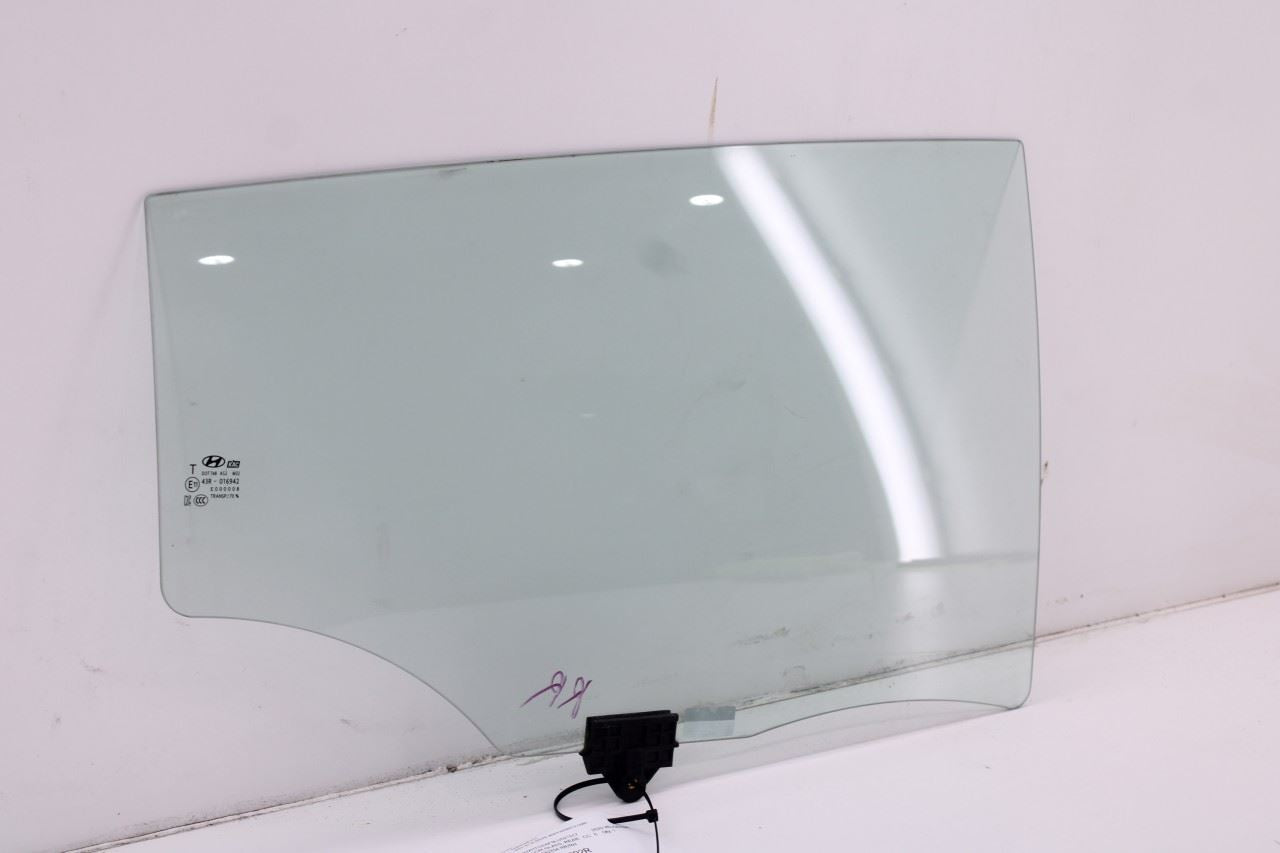 2019-2021 Hyundai Veloster Rear Right Door Window Movable Glass 83420-J3000 OEM3