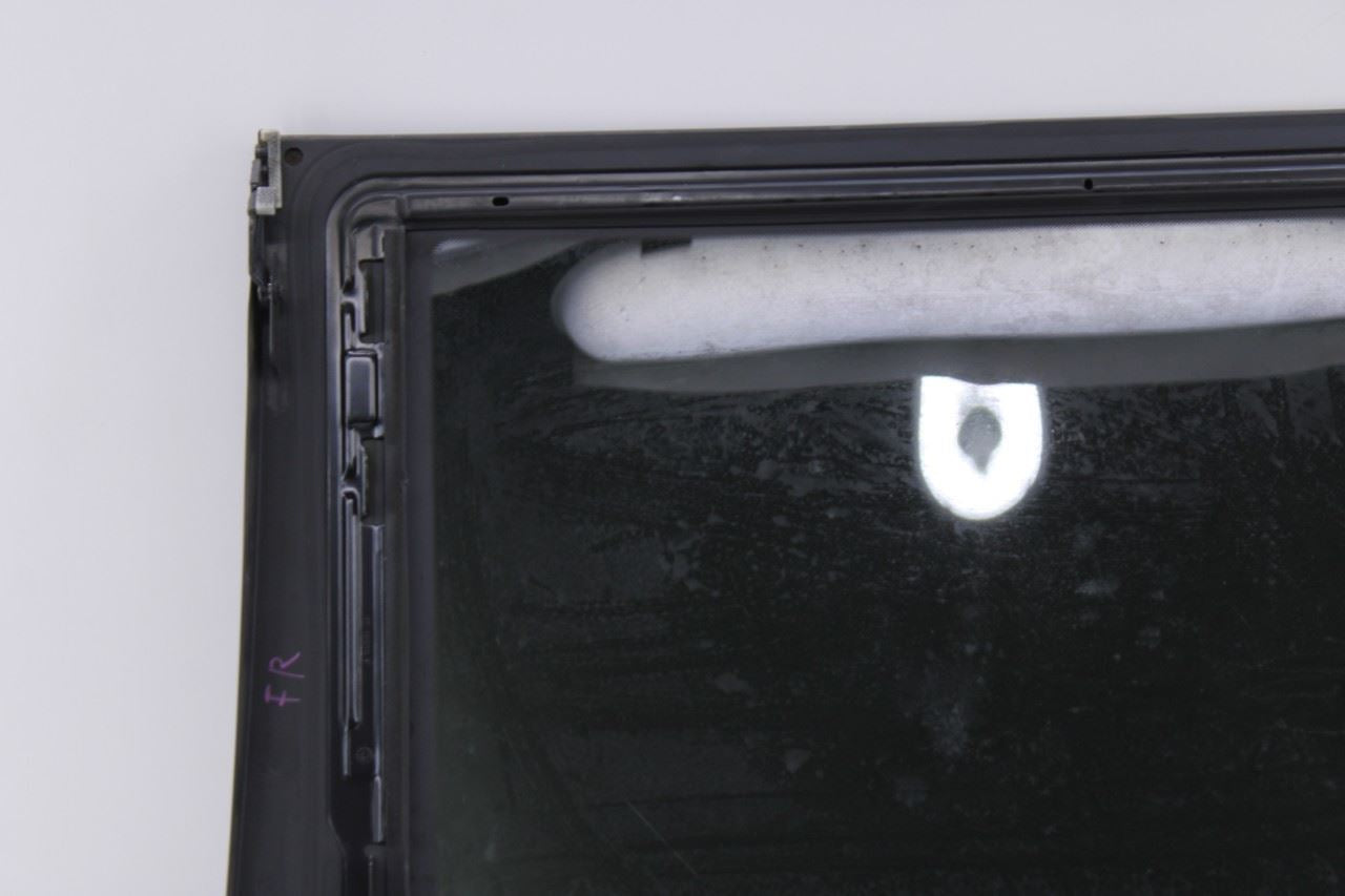 2010-2016 Mercedes-Benz E350 4Matic Roof Window Center Panel Glass 21278001217