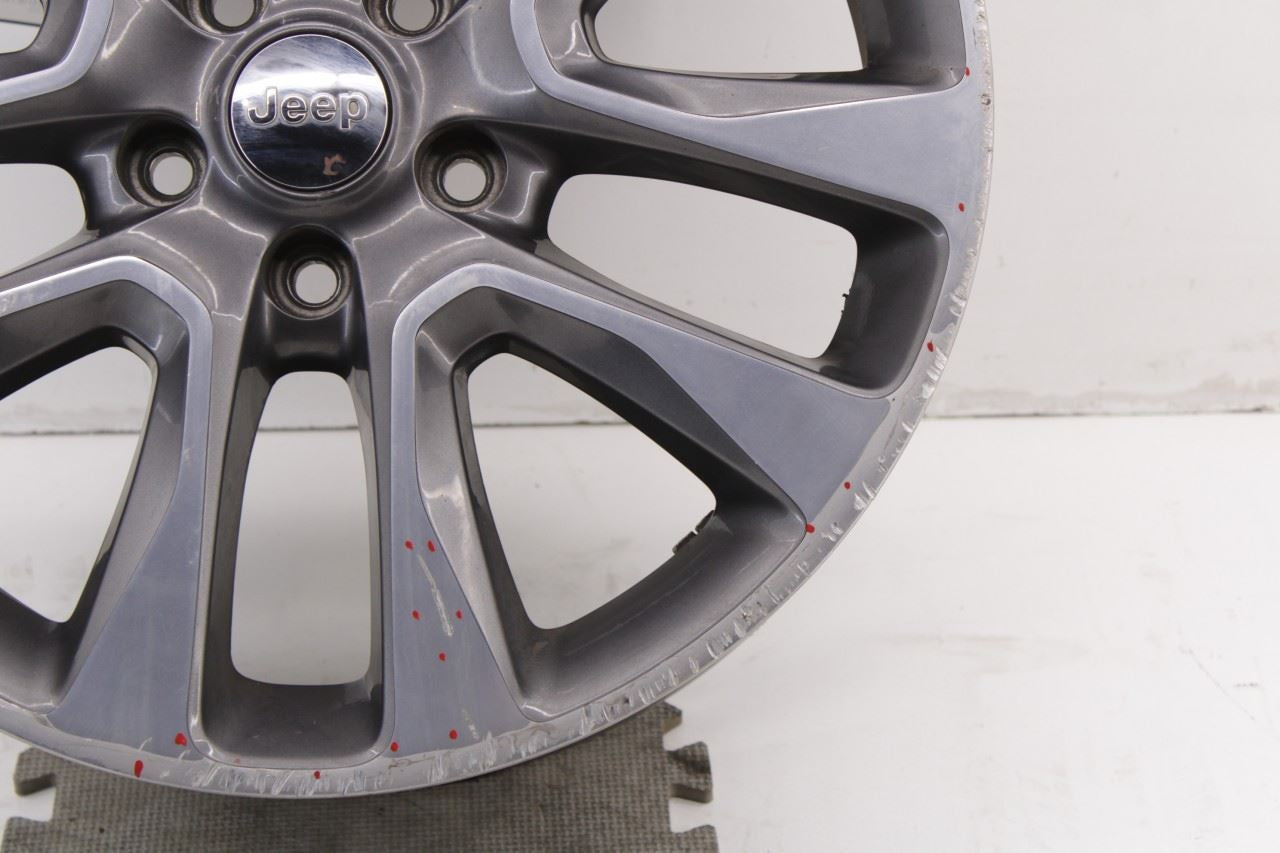 17-18 Jeep Grand Cherokee Aluminum Wheel R20x8J 5 V Spoke 5XL06TRMAA OEM *ReaD* - Alshned Auto Parts