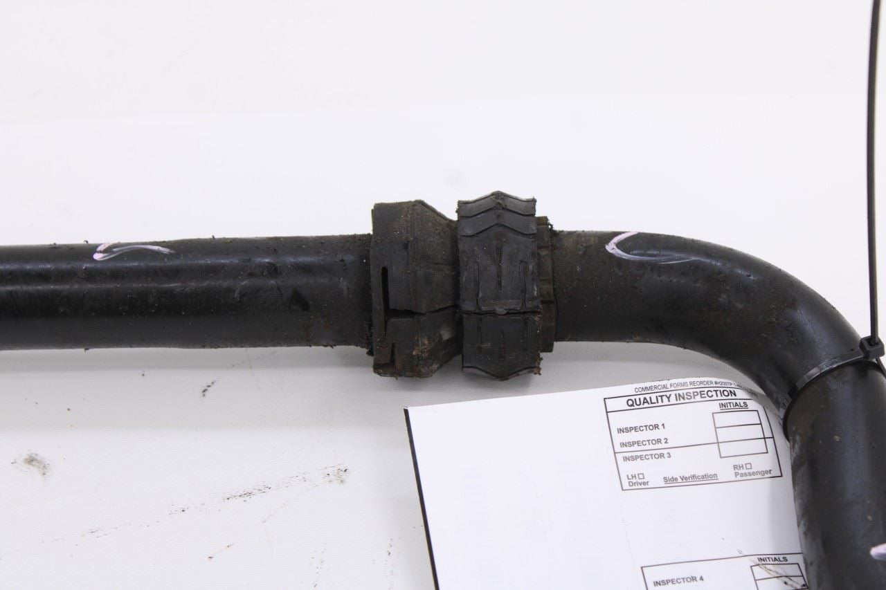 2011-2018 Porsche Cayenne S AWD Front Stabilizer Sway Anti-Roll Bar 7L0411025H8
