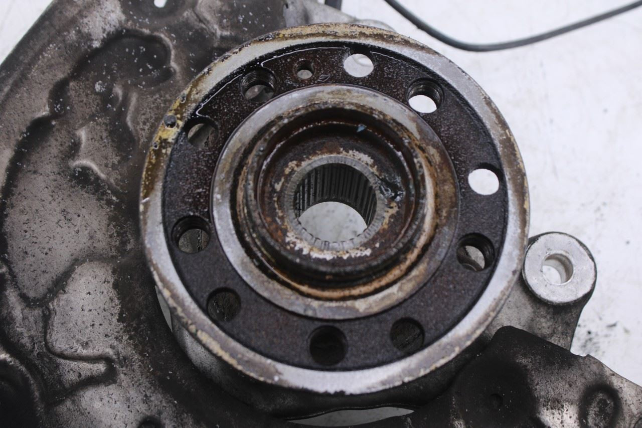 2015-2023 Mercedes-Benz C300 4Matic Front Left Driver Side Spindle Knuckle Hub5