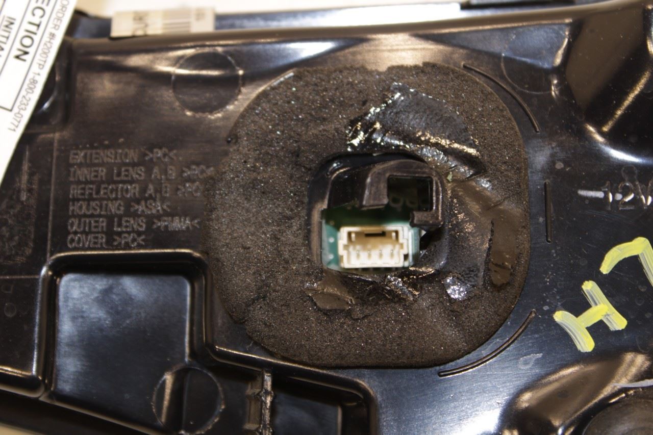 2020-2025 Mazda CX-30 2.5 S Rear Left Driver Side Tail Light Lamp DFR5-513G0 OEM - Alshned Auto Parts