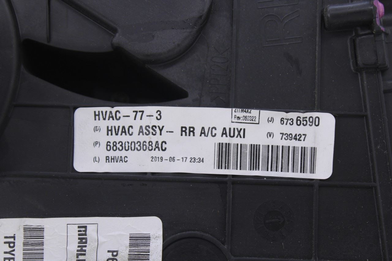 2015-2020 Dodge Grand Caravan SXT Rear Heater AC Upper Housing Blower Motor Assy8