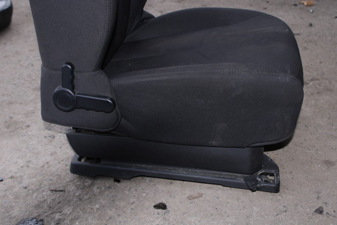 13-18 Jeep Wrangler Sport 2dr 3.6L 4WD Front Passenger Right Side Seat Complete - Alshned Auto Parts