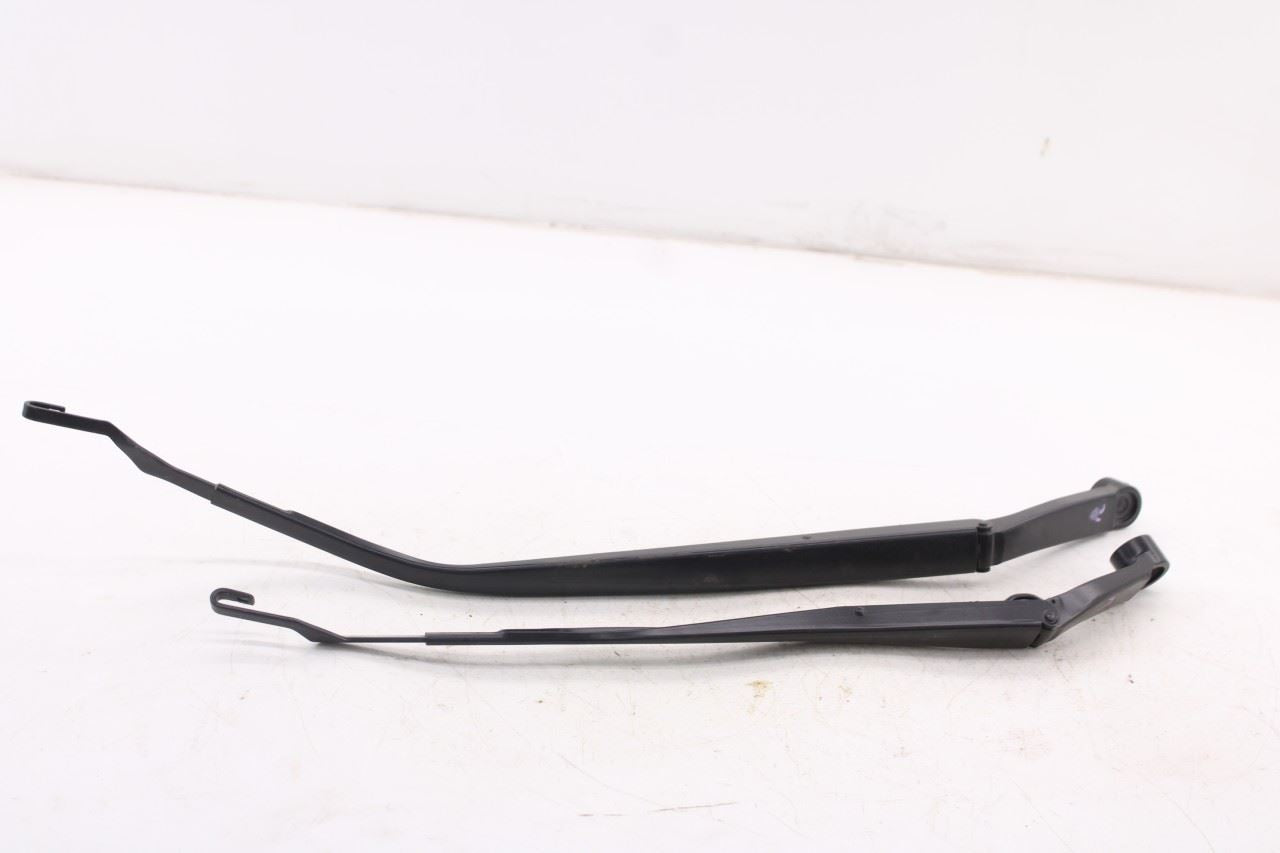 2020-2026 Toyota Corolla LE Front Right and Left Windshield Wiper Arm 85211023900
