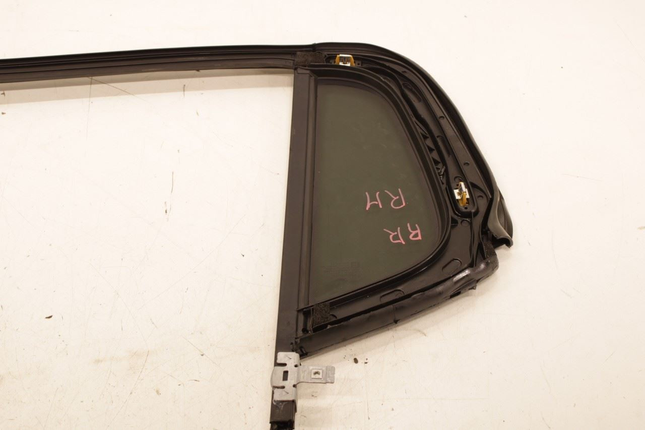 17-23 GMC Acadia SLT-1 Rear RH Door Vent Glass Run Channel w/ Belt Molding Seal - Alshned Auto Parts