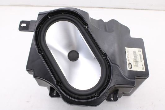 2010-12 Land Rover Range Rover HSE Rear Trunk Cargo Speaker Subwoofer XQA500110 - Alshned Auto Parts