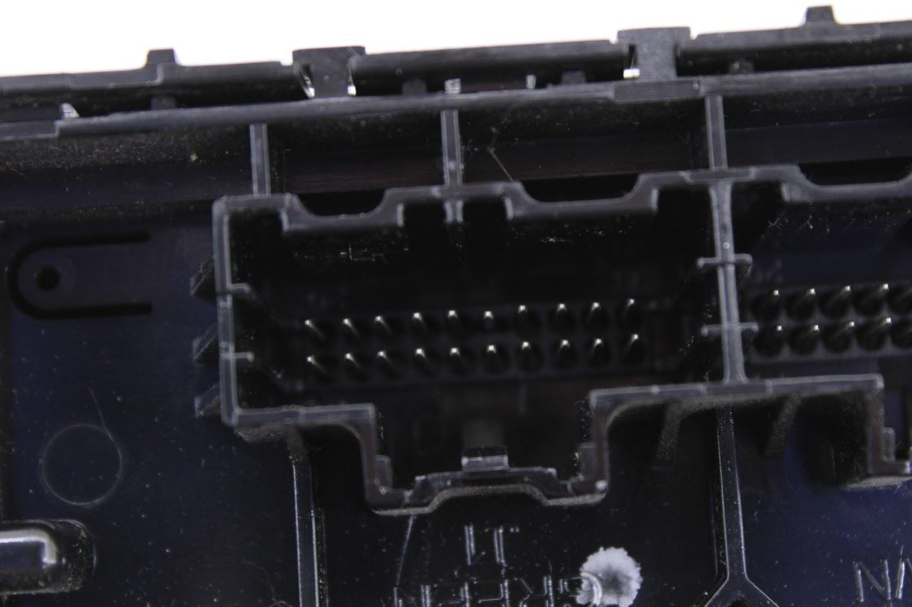 18-2024 Chevrolet Equinox LT HVAC Heater And Air Conditioner Control Module OEM7