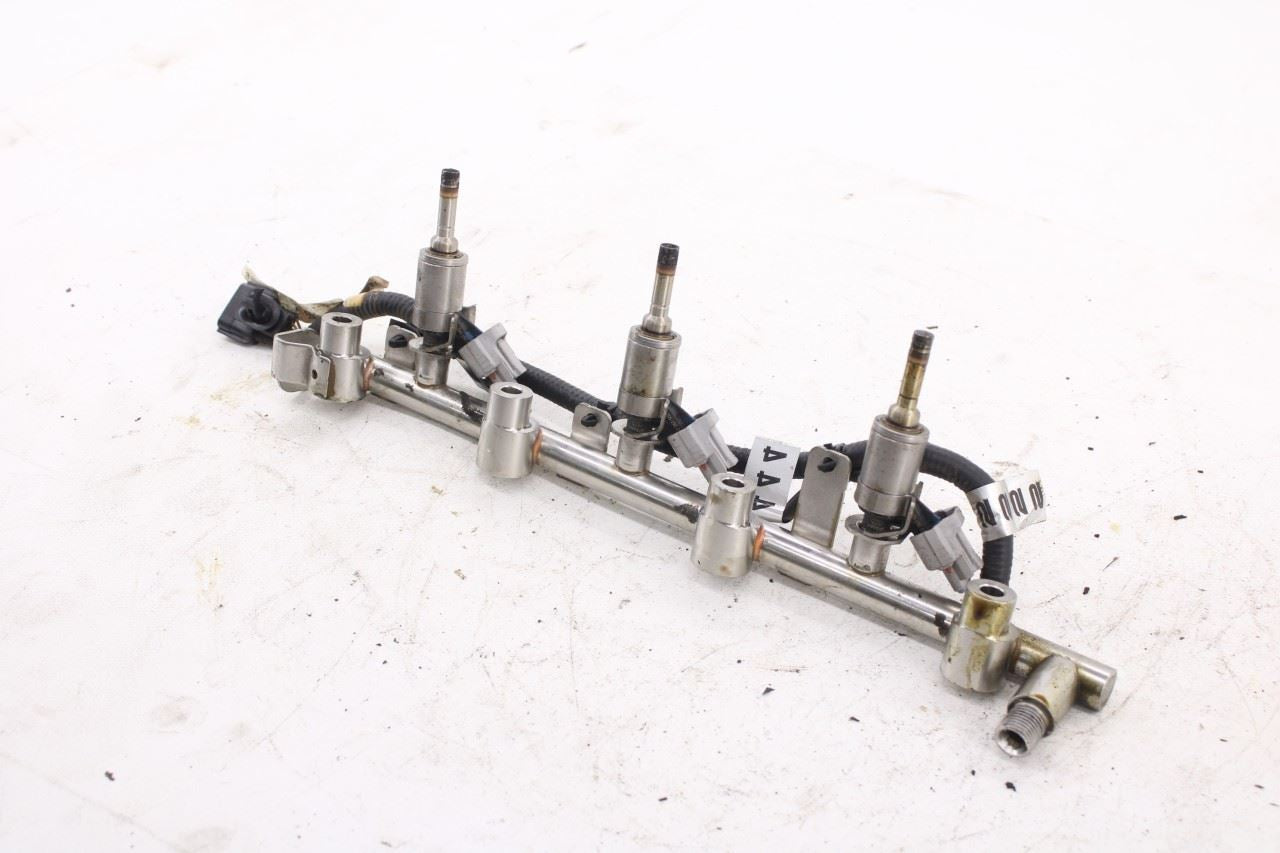2017-20 Infiniti QX60 3.5L 6 cyl Left Side Fuel Rail with Injectors 17521-6KA0B2
