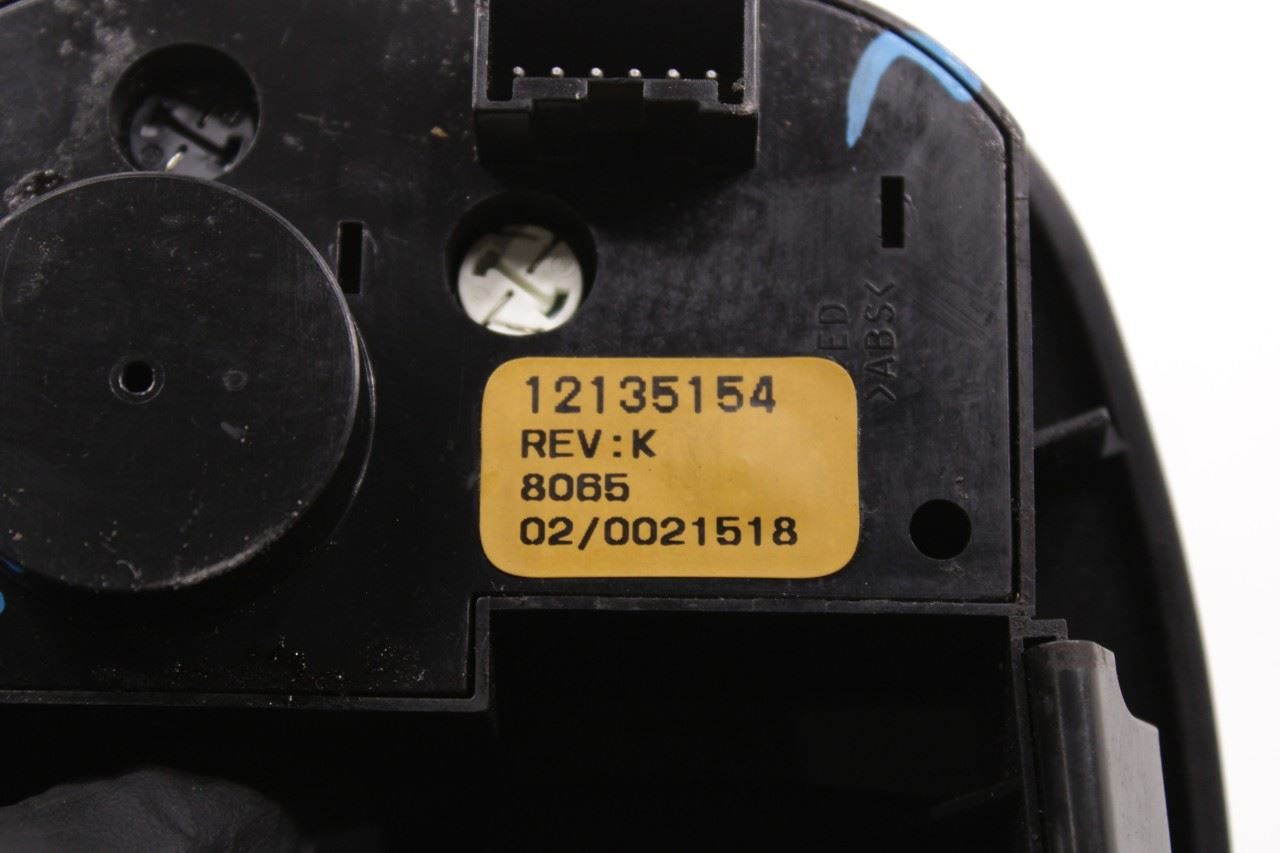 1997-00 Chevrolet Corvette Front Center Console Traction Control Panel 12135154 - Alshned Auto Parts